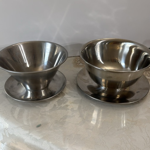 🔥Vintage lot SALE🔥Denmark and Viking Stainless Steel Bowl with Plate - Picture 1 of 12